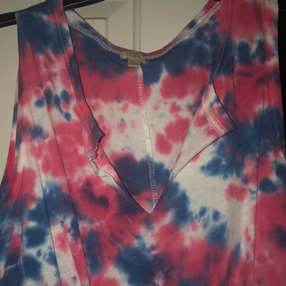 Never worn tie dye true craft tank! - Picture 2 of 4